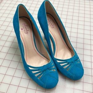 PLENTY BY TRACY REESE Anthro Jocasta Turquoise/Azure Suede Party/Office Pump 8